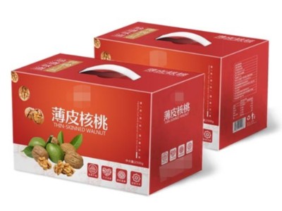 來濟(jì)南禮品盒定制廠家定制干果禮盒，讓您過個(gè)喜慶年！