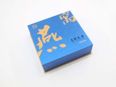 包裝盒定做廠家生產(chǎn)的禮品包裝盒，如此個性化，你被驚艷到了嗎？