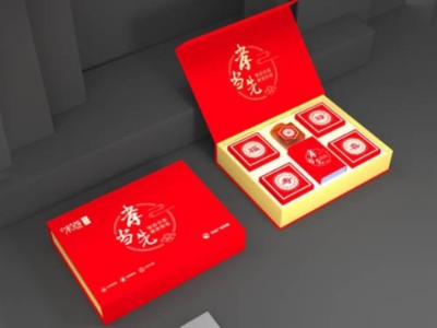 包裝盒定制廠家生產(chǎn)的禮品包裝盒，為您表達(dá)愛(ài)的祝福！